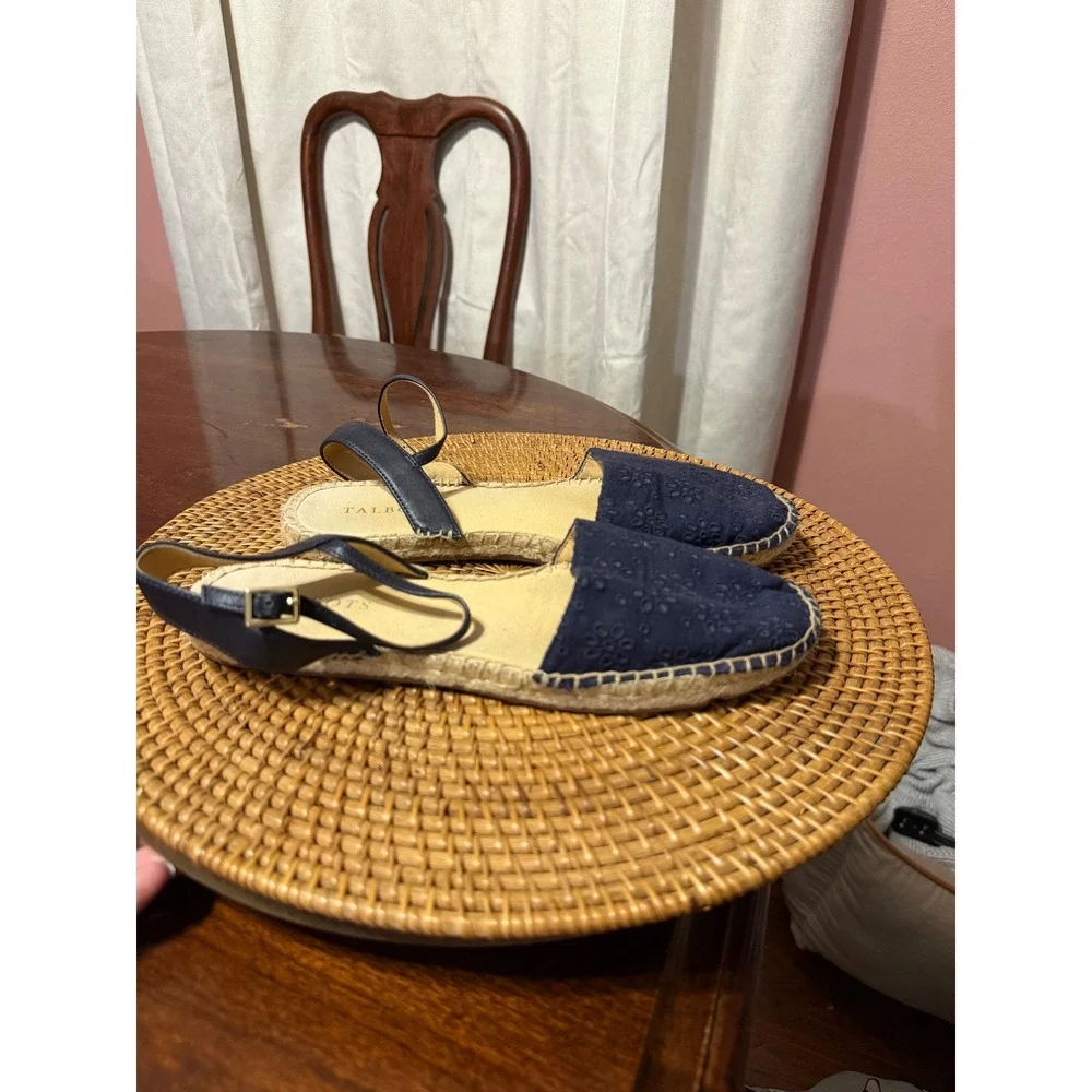 Talbots Navy Blue Eyelet Espadrille Flats Ankle Strap Shoes Womens 8